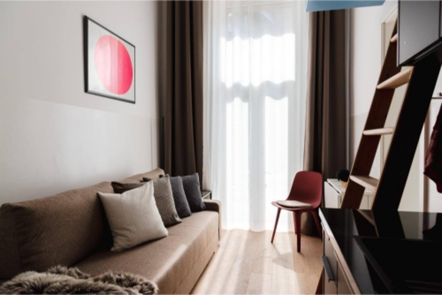 Oomph The Chic Nest