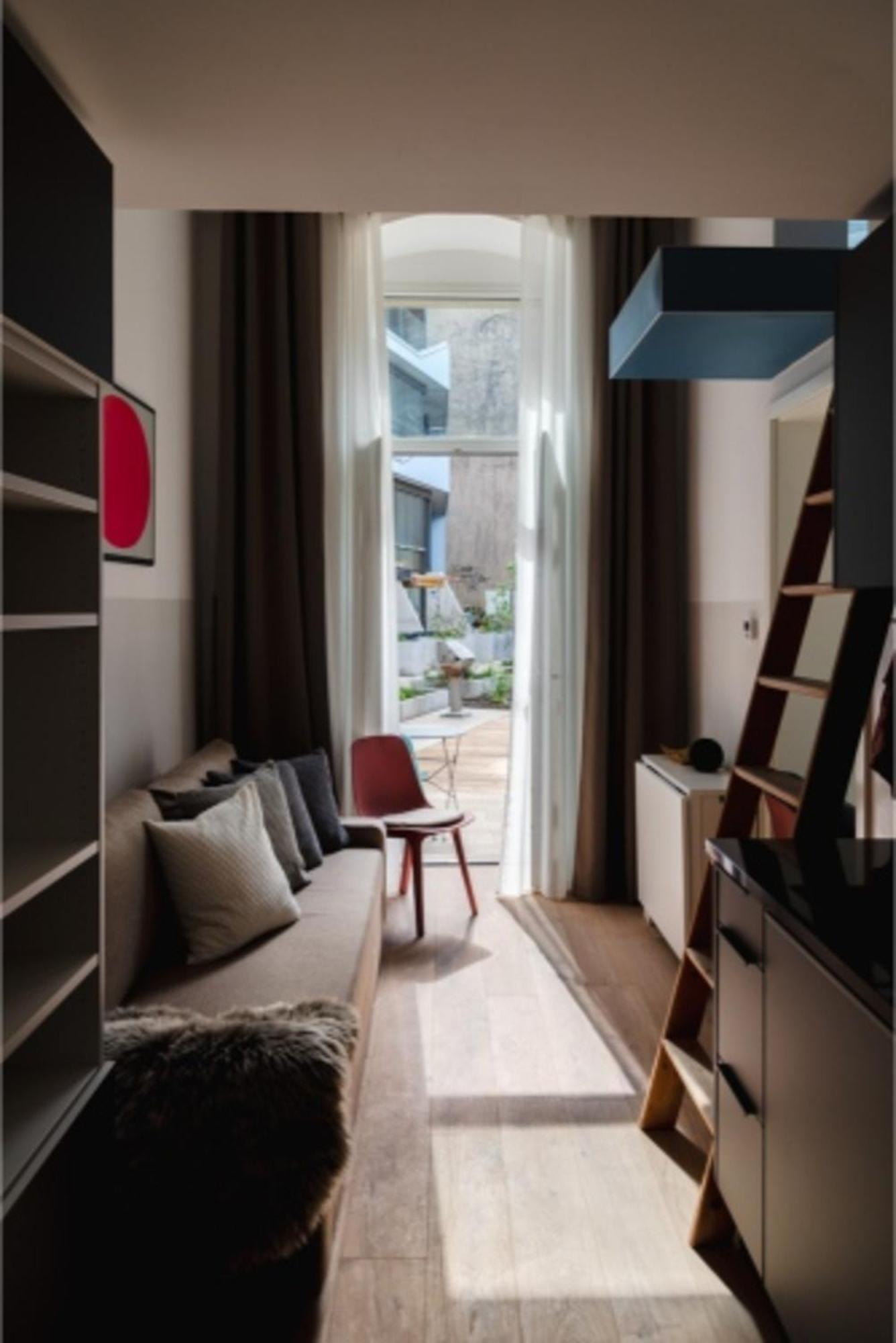 Oomph The Chic Nest Appartement